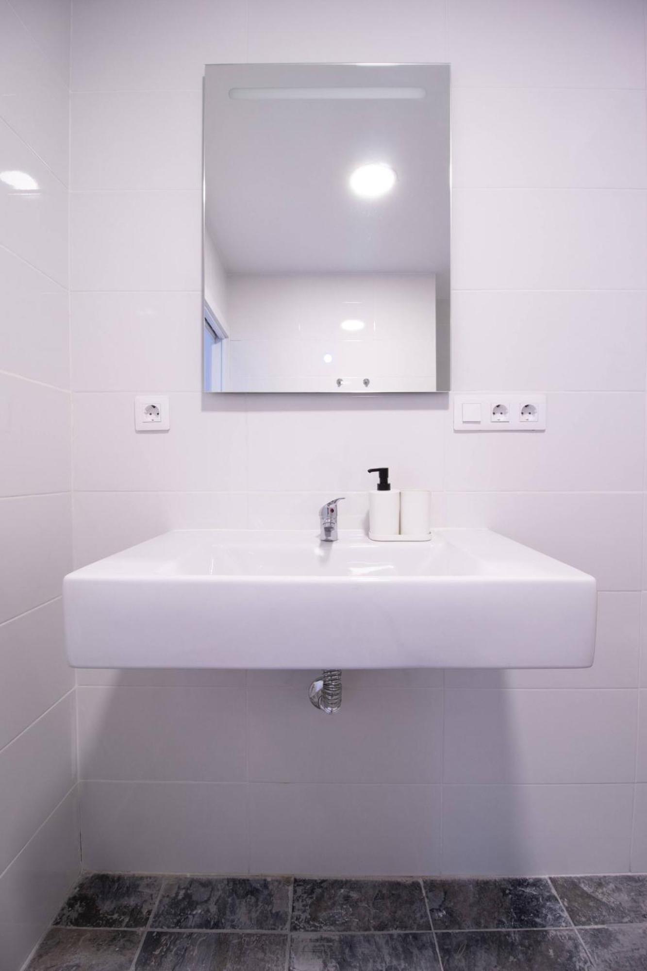 Viveros By Concept Flats Valence Extérieur photo